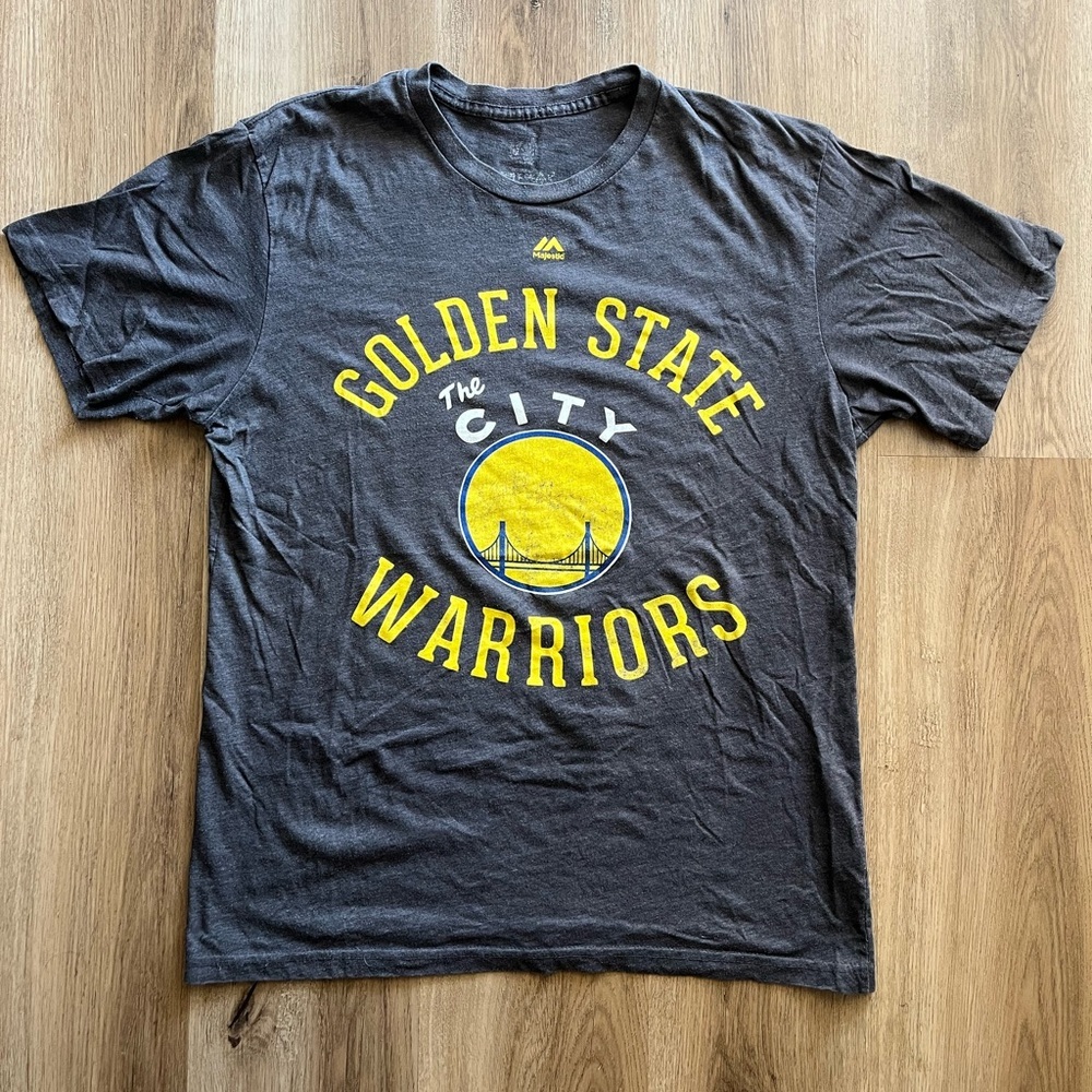 Golden State Warriors Vintage Men’s T-shirt Size Large